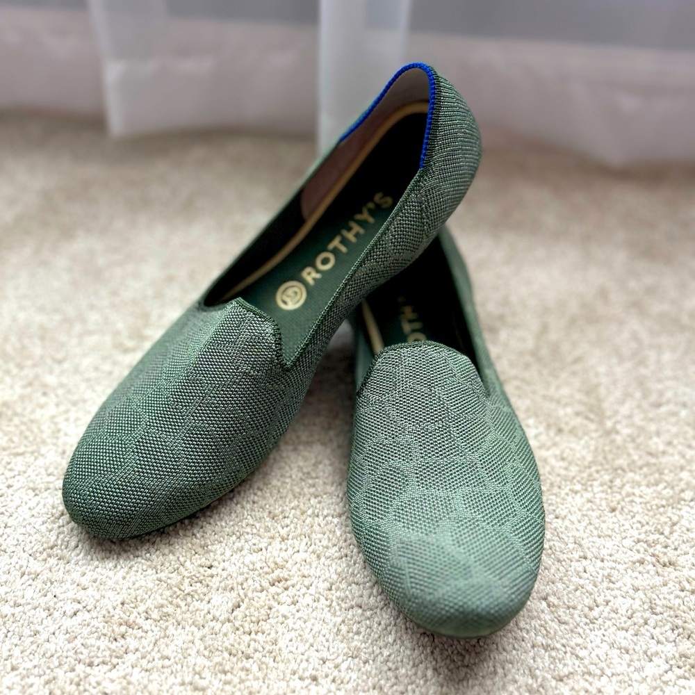 Authentic Rothy’s loafers - discontinued green giraffe pattern